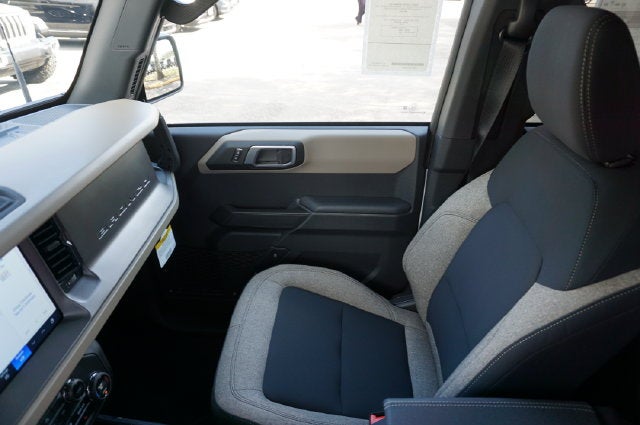 2026 Ford Bronco Big Bend Hard Top 4WD