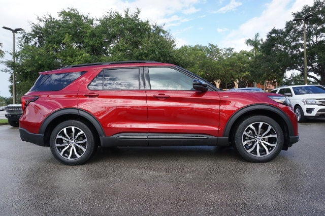 2027 Ford Explorer ST-Line