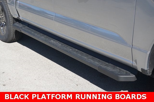 2025 Ford F-150 Lightning Flash AWD