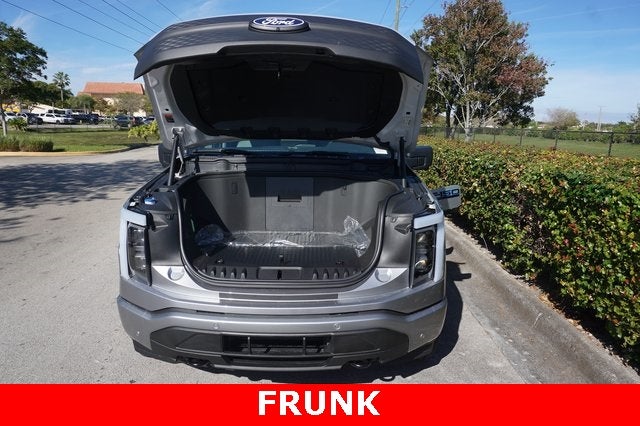 2025 Ford F-150 Lightning Flash AWD