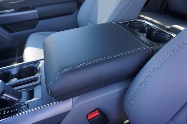 2025 Ford F-150 Lightning Flash AWD