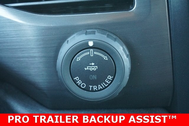 2025 Ford F-150 Lightning Flash AWD