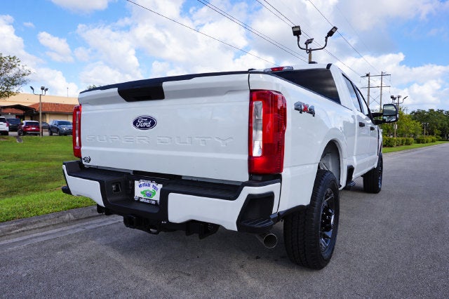2027 Ford F-250SD STX 7.3L 4WD