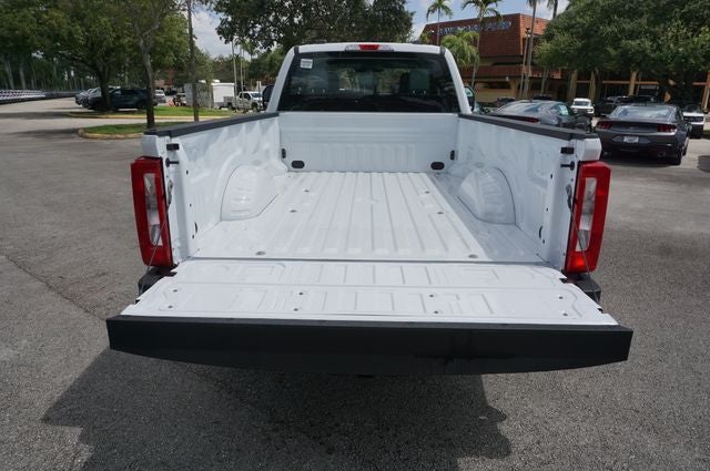 2027 Ford F-250SD XL Super Cab 7.3L