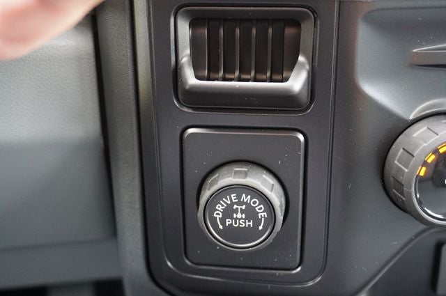 2027 Ford F-250SD XL Super Cab 7.3L