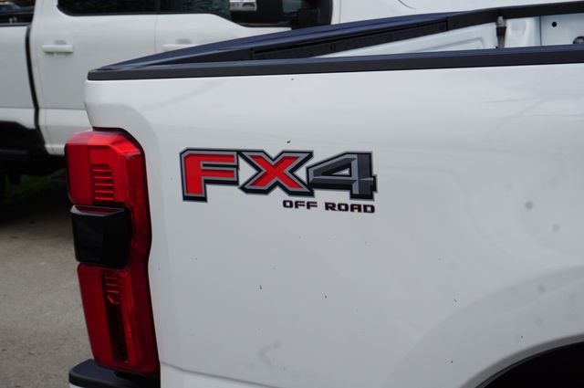 2026 Ford F-250SD Platinum FX4 4WD