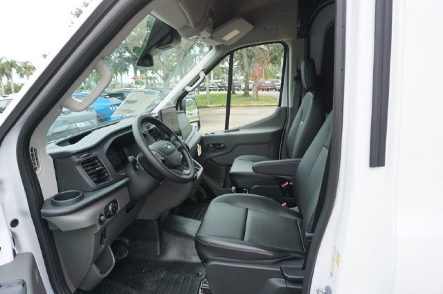 2027 Ford Transit-250 Base