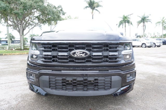 2026 Ford F-150 LOBO 5.0L 4WD