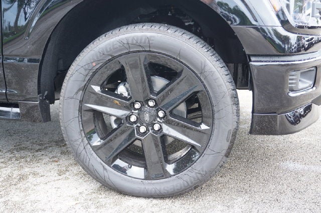 2026 Ford F-150 LOBO 5.0L 4WD