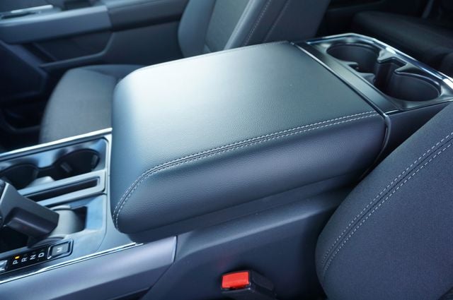 2026 Ford F-150 XLT 5.0L 4WD