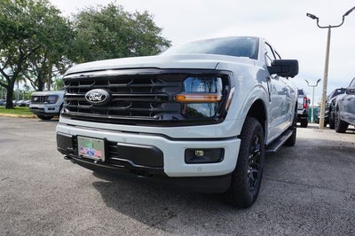 2026 Ford F-150 XLT 5.0L 4WD