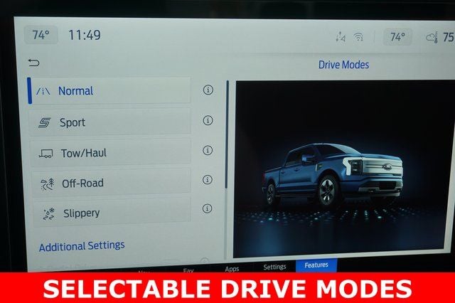 2025 Ford F-150 Lightning XLT AWD