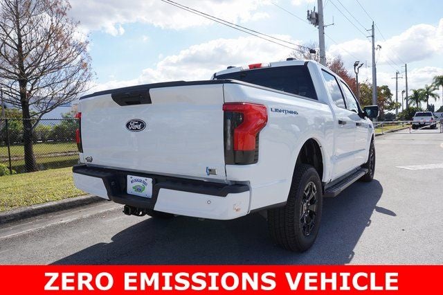 2025 Ford F-150 Lightning XLT AWD