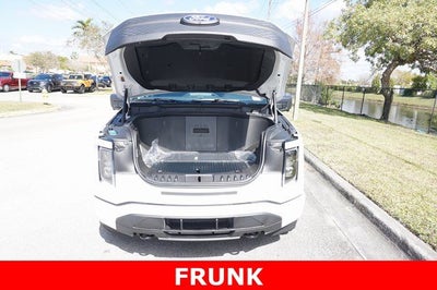 2025 Ford F-150 Lightning XLT AWD