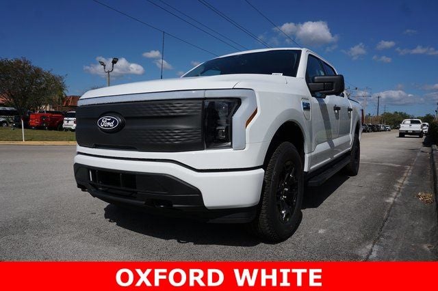 2025 Ford F-150 Lightning XLT AWD