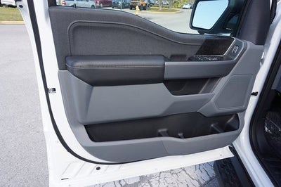 2025 Ford F-150 Lightning XLT AWD