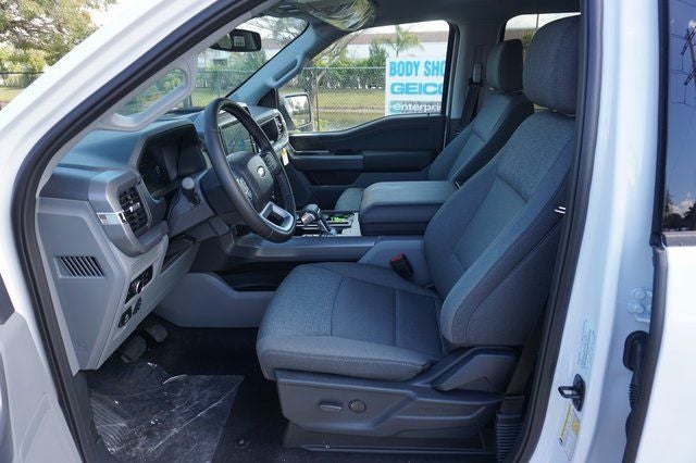 2025 Ford F-150 Lightning XLT AWD