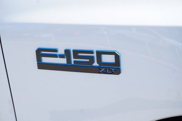 2025 Ford F-150 Lightning XLT AWD