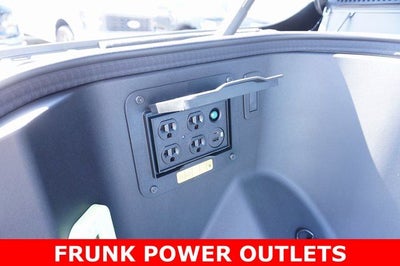 2025 Ford F-150 Lightning XLT AWD