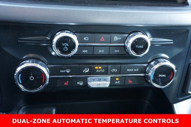 2025 Ford F-150 Lightning XLT AWD