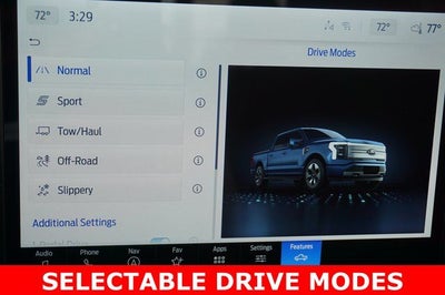 2025 Ford F-150 Lightning XLT AWD