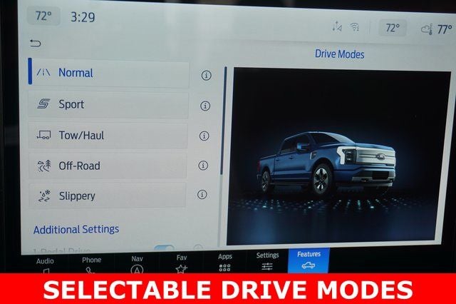 2025 Ford F-150 Lightning XLT AWD