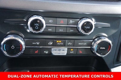 2025 Ford F-150 Lightning XLT AWD