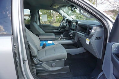 2025 Ford F-150 Lightning XLT AWD