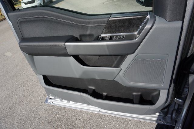 2025 Ford F-150 Lightning XLT AWD