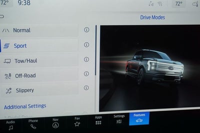 2025 Ford F-150 Lightning XLT