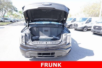 2025 Ford F-150 Lightning XLT AWD