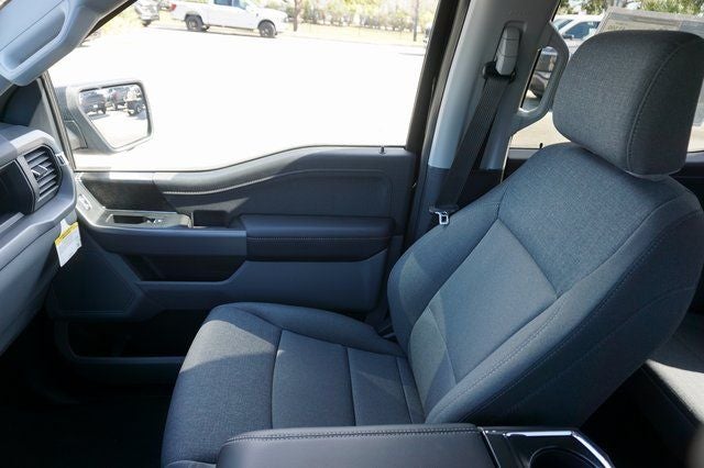 2025 Ford F-150 Lightning XLT AWD