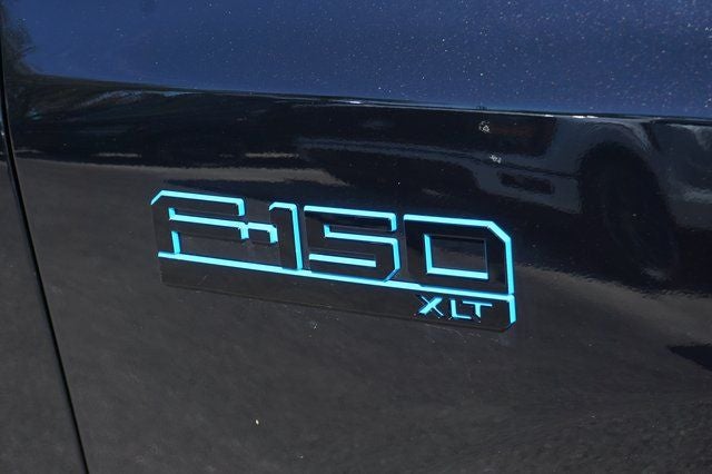 2025 Ford F-150 Lightning XLT AWD