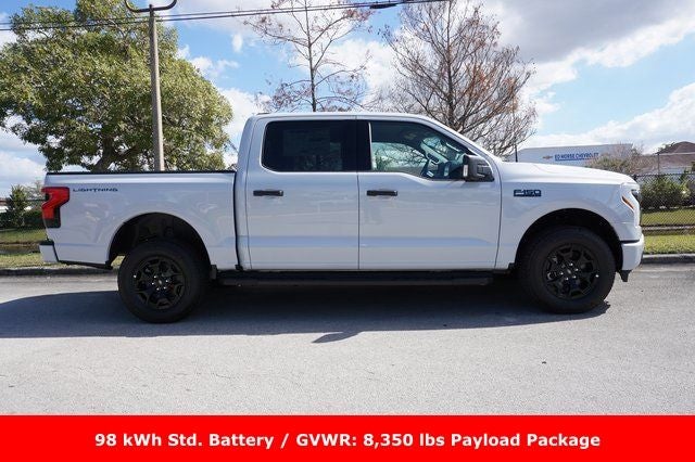 2025 Ford F-150 Lightning XLT AWD