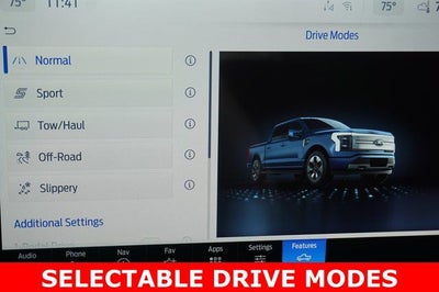 2025 Ford F-150 Lightning XLT AWD