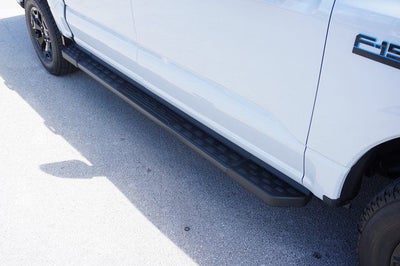 2025 Ford F-150 Lightning XLT AWD