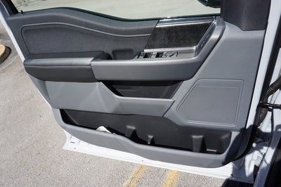 2025 Ford F-150 Lightning XLT AWD