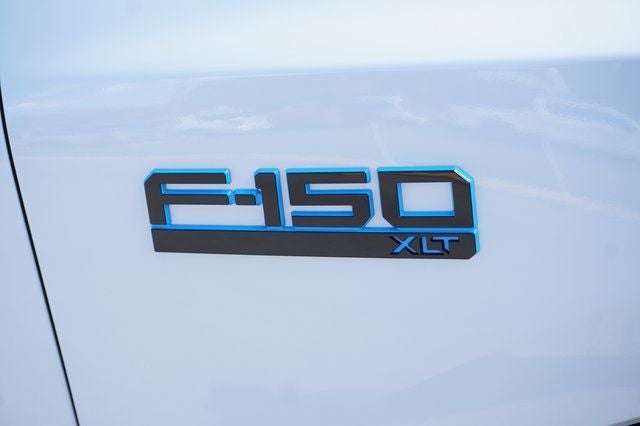 2025 Ford F-150 Lightning XLT AWD