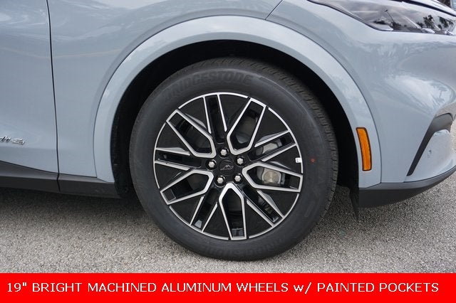 2025 Ford Mustang Mach-E Premium AWD