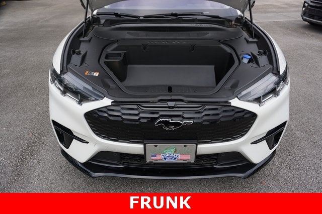 2025 Ford Mustang Mach-E Premium AWD