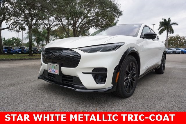 2025 Ford Mustang Mach-E Premium AWD