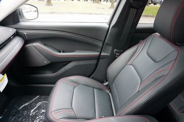 2025 Ford Mustang Mach-E Premium AWD