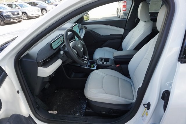 2025 Ford Mustang Mach-E Premium AWD