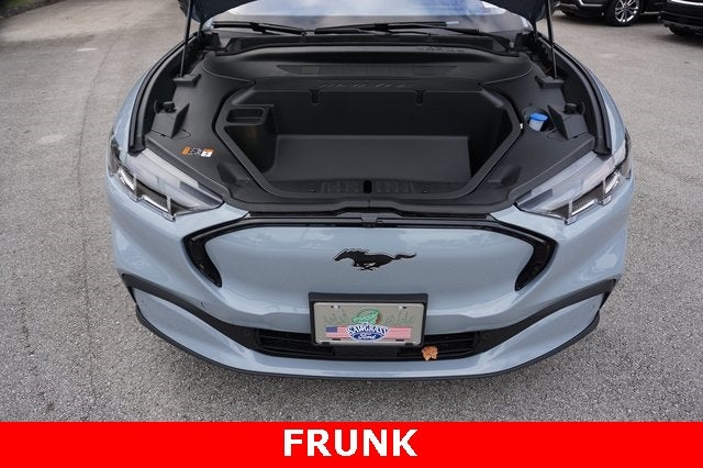 2025 Ford Mustang Mach-E Premium AWD