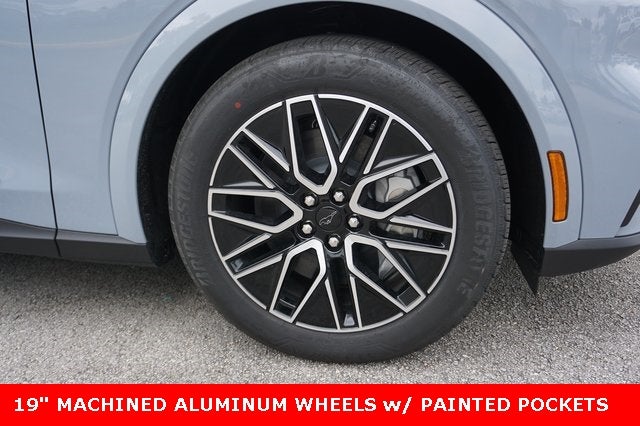 2025 Ford Mustang Mach-E Premium AWD