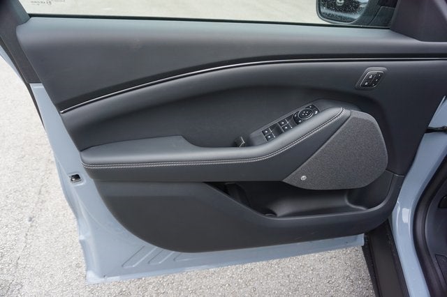 2025 Ford Mustang Mach-E Premium AWD