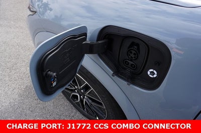 2025 Ford Mustang Mach-E Premium AWD