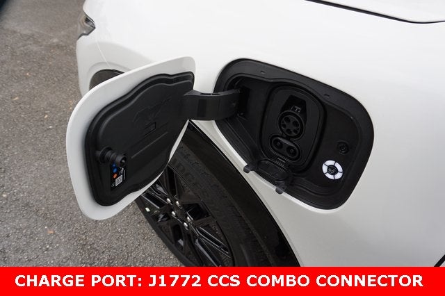 2025 Ford Mustang Mach-E Premium AWD