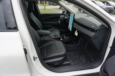 2025 Ford Mustang Mach-E Premium AWD