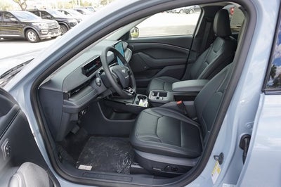 2025 Ford Mustang Mach-E Premium AWD